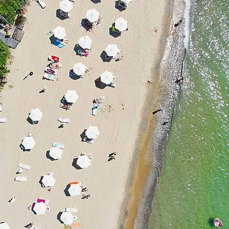 Апартамент With View