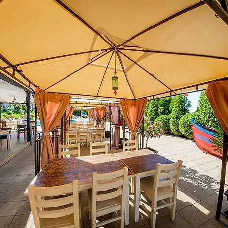 Апартамент With View